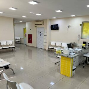 VENDO CLÍNICA ODONTOLÓGICA TÉRREO EM MARÍLIA - SP