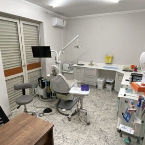 VENDO CLÍNICA ODONTOLÓGICA  EM JUNDIAÍ - SP
