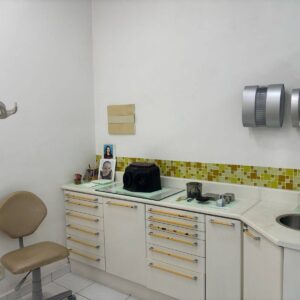 VENDO CLÍNICA ODONTOLÓGICA TÉRREO EM SÃO VICENTE - PRAIA DO ITARARÉ - SP